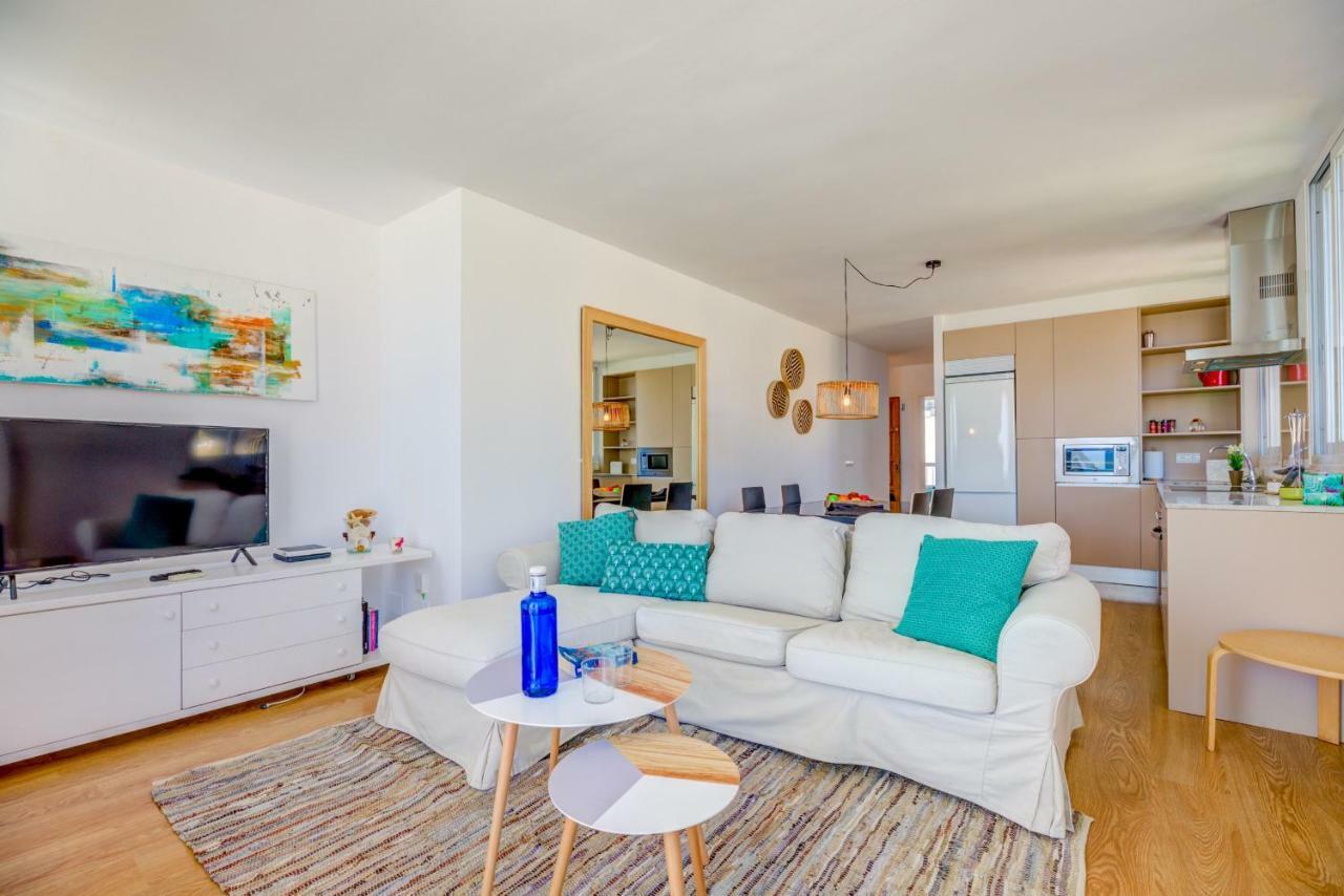 Beachfront Apartment Sivella By Sealand Villas Puerto Pollensa Exterior foto