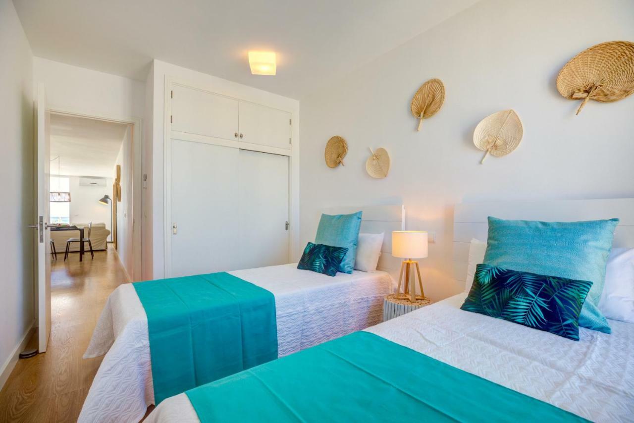 Beachfront Apartment Sivella By Sealand Villas Puerto Pollensa Exterior foto