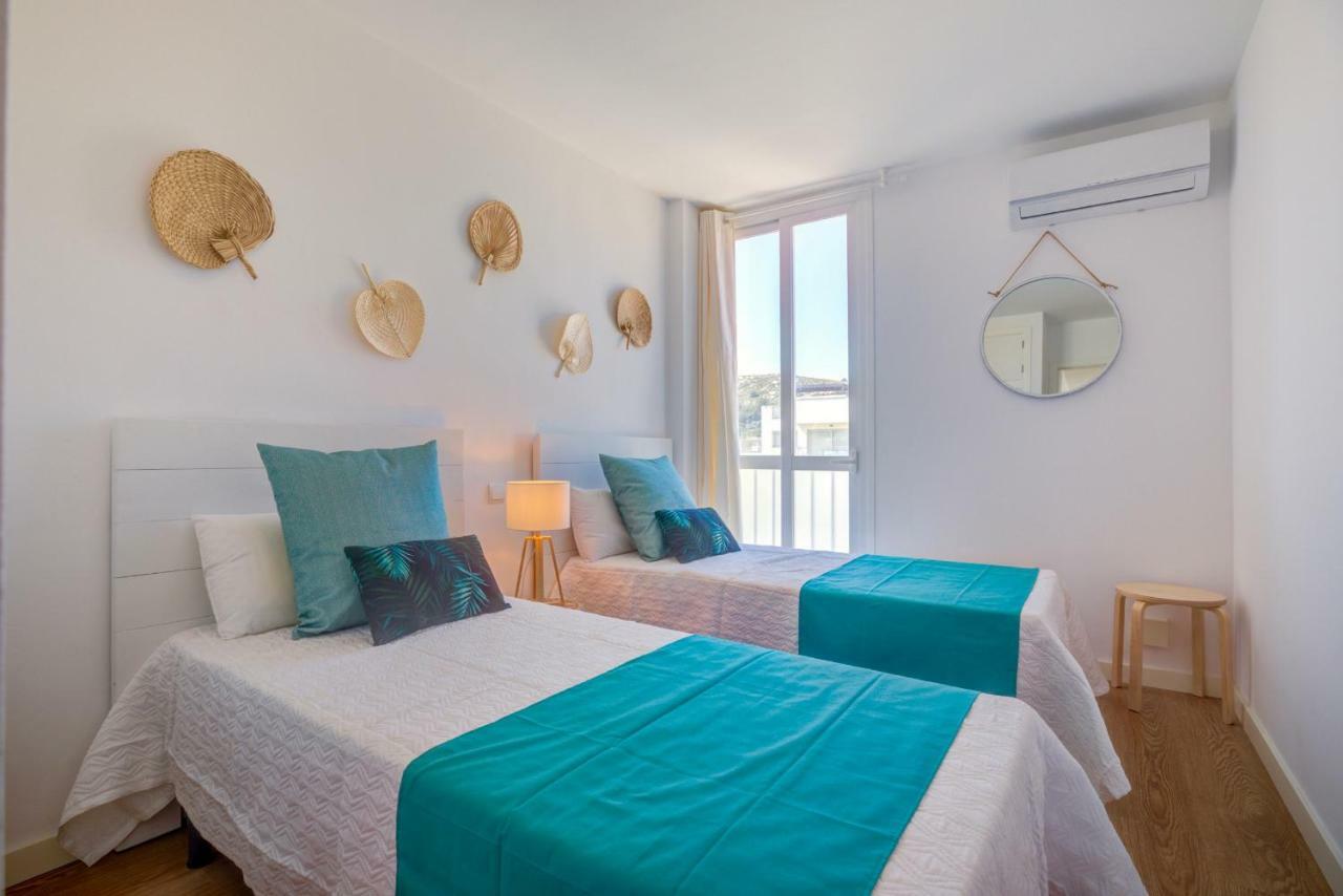 Beachfront Apartment Sivella By Sealand Villas Puerto Pollensa Exterior foto